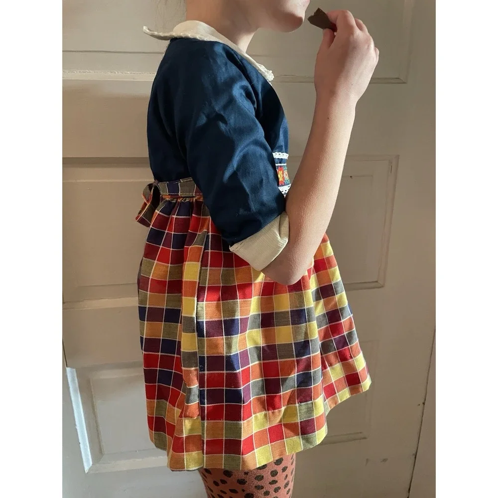 VNTG 1960s‎ Hand Smocked Colorful Plaid Skirt Peter Pan Collar Embroidered 4/5